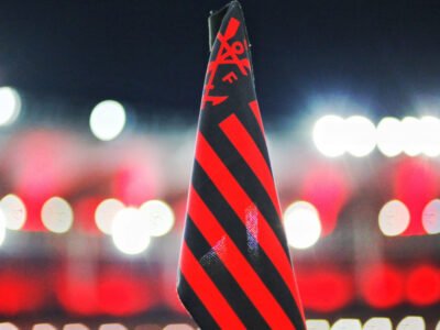 Flamengo autoriza negociações e busca novo destino para cinco jogadores