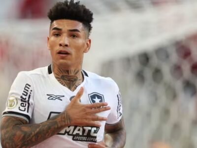 Igor Jesus quer fica no Botafogo e põe fim à transação com clube inglês