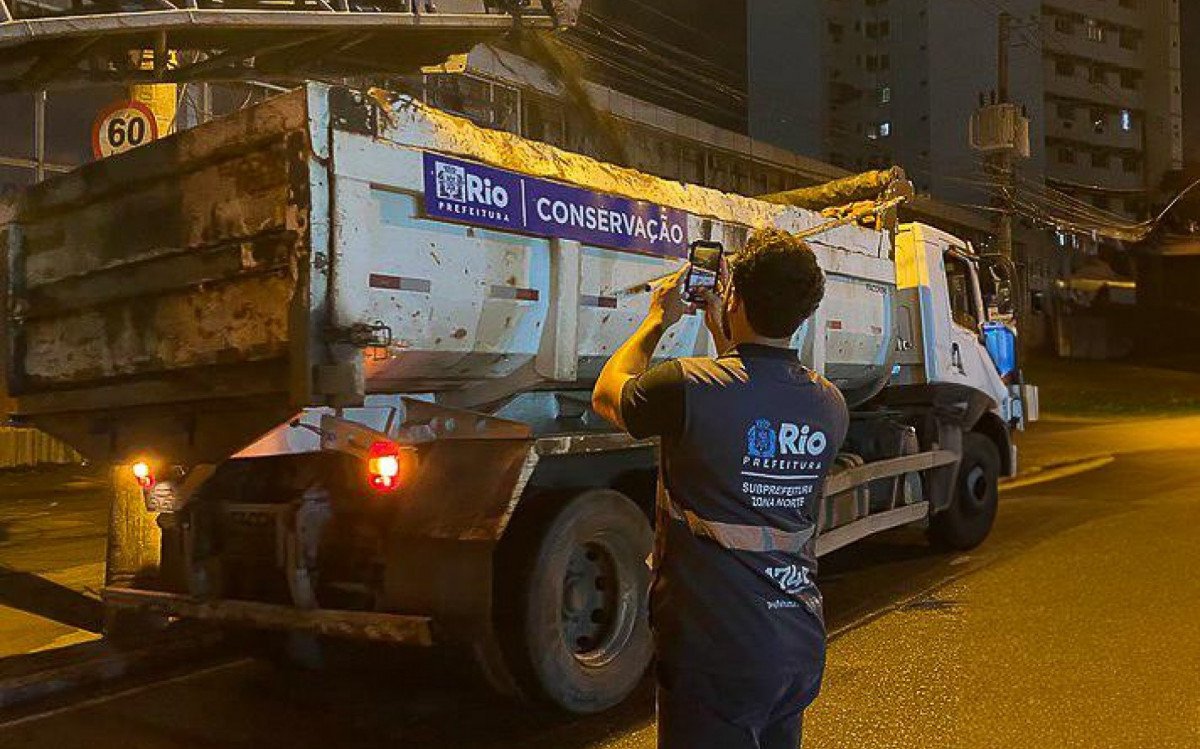 Manutenção noturna nas vias expressas do Rio visa minimizar impactos no trânsito