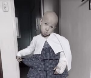 Morre Yara Rohsner, menina de 7 anos que lutava contra o câncer desde 2020