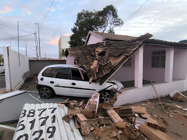 Motorista bêbada perde controle e invade loja em Grussaí