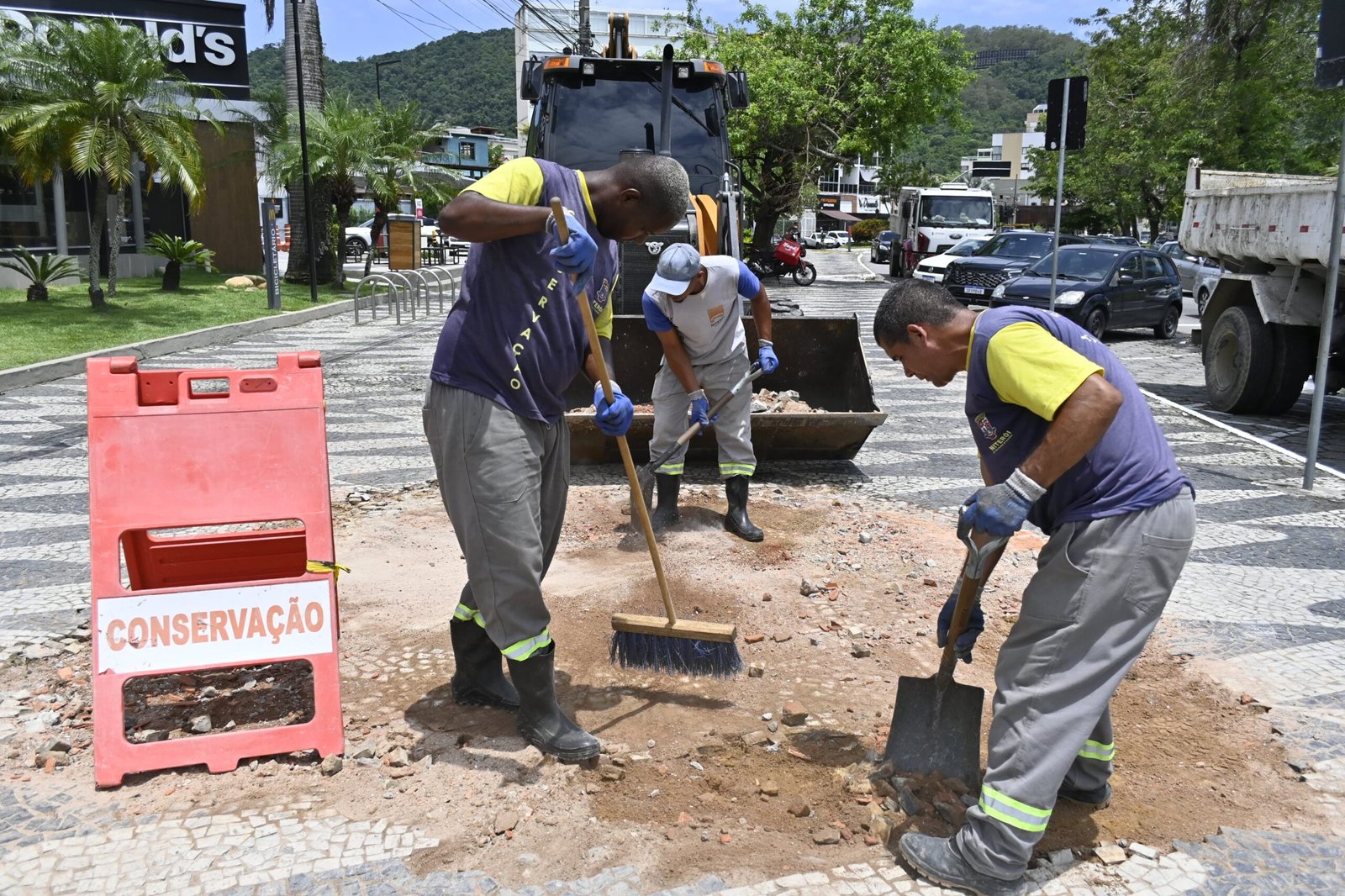 Niterói inicia operações para revitalizar paisagem urbana