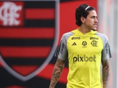 Pedro anima torcida do Flamengo ao mostrar evolução na recuperação