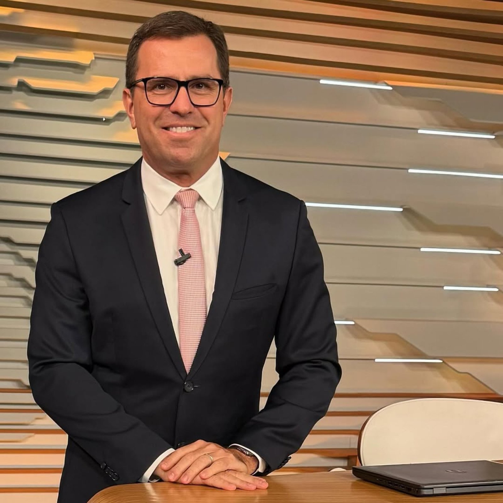 Globo demite jornalista Rodrigo Bocardi, apresentador de telejornais, como o JN. Emissora alegou "descumprimento de normas éticas"