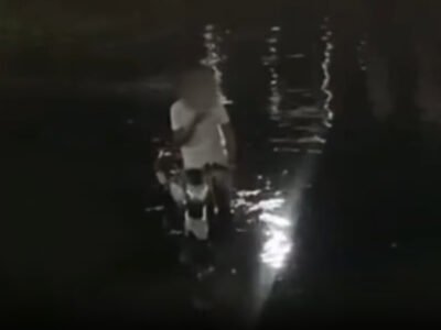 Niterói: Motociclista perde controle e cai em canal de Camboinhas - Vídeo