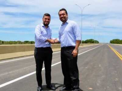 Rodrigo Bacellar e Claudio Castro na inauguração da Ponte da Integração