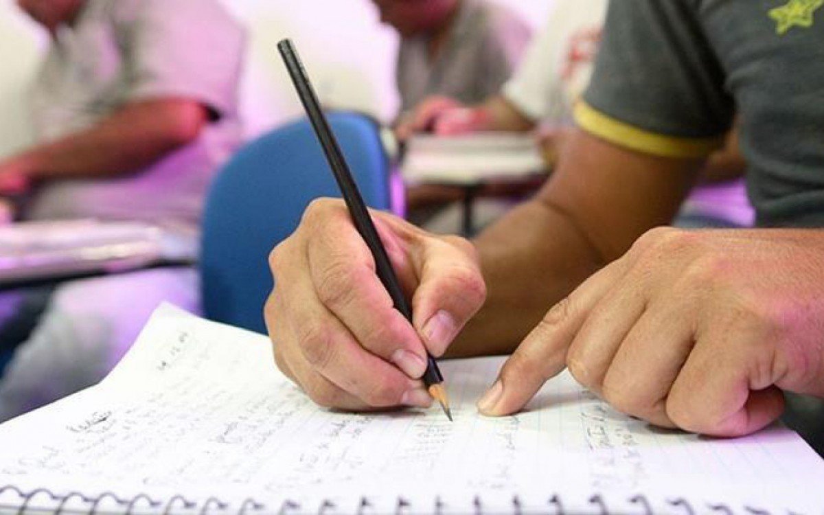 Ministro da Educação discute novo modelo de ensino superior com foco em qualidade