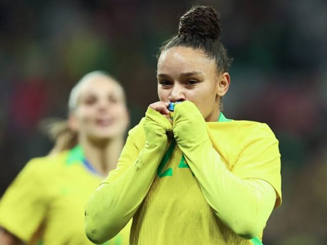 Brasil x Japão: Dudinha dá show em amistoso com vitória pelo placar de 3x1