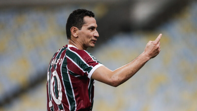 Paulo Henrique Ganso fora de partida do Fluminense por motivo de saúde