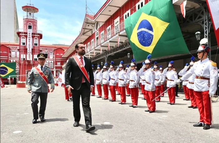 Governador Claudio Castro destacou investimentos feitos por sua gestão no Corpo de Bombeiros | Divulgação/Governo do Rio de Janeiro
