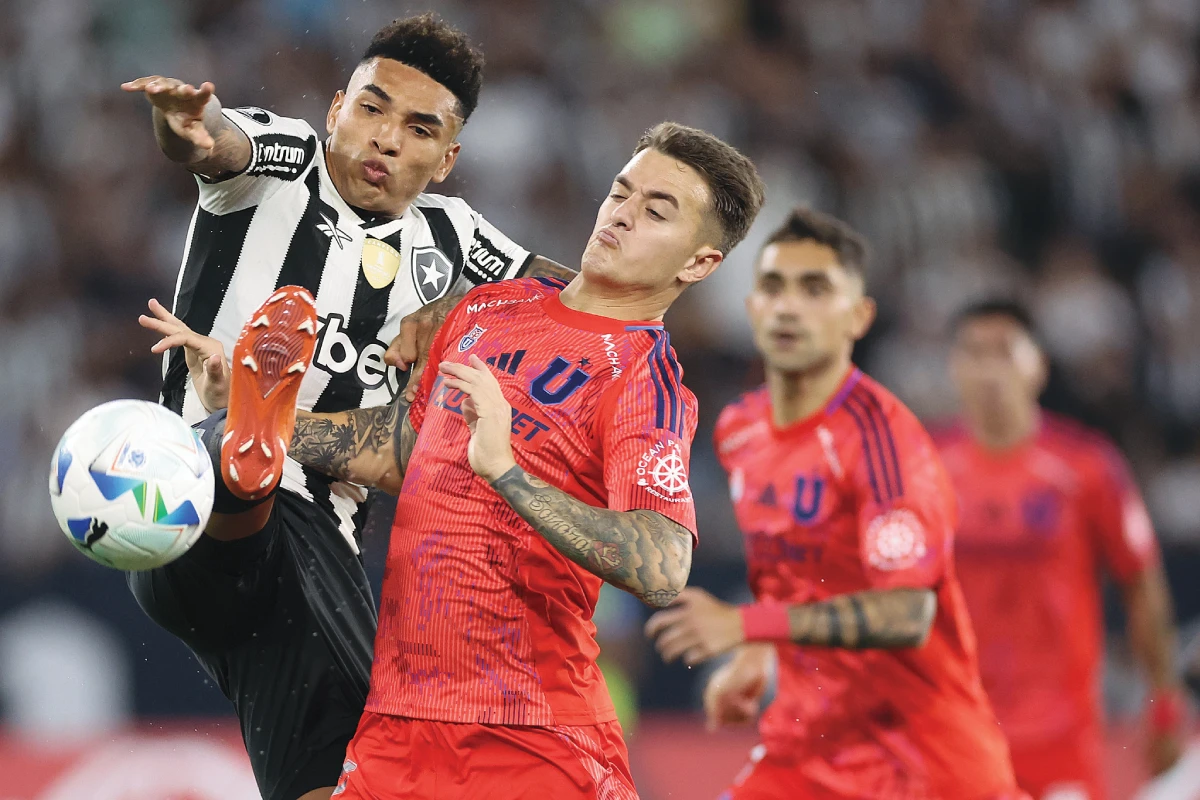 Botafogo vence a La U com um a menos e avança na Libertadores graças a atuação decisiva de Igor Jesus