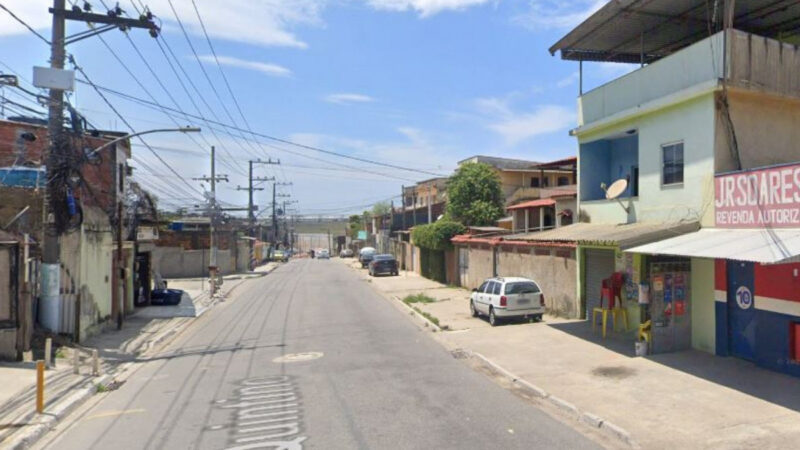 Rua Quintino em São João de Meriti, onde homem foi assassinado a tiros