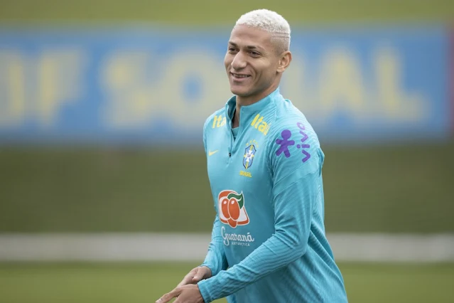 Richarlison dentro e Pedro fora da lista de Ancelotti: razão e porquê