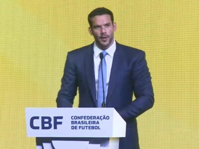 Samir Xaud discursando após eleição como presidente da CBF