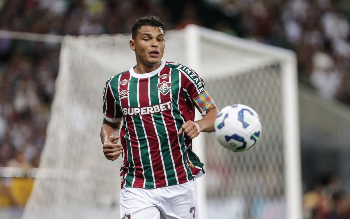 Thiago Silva durante treino do Fluminense antes da partida contra o Juventude