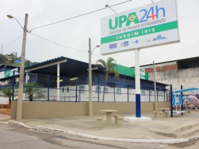 Cartaz informativo sobre inscrições da UPA Jardim Íris