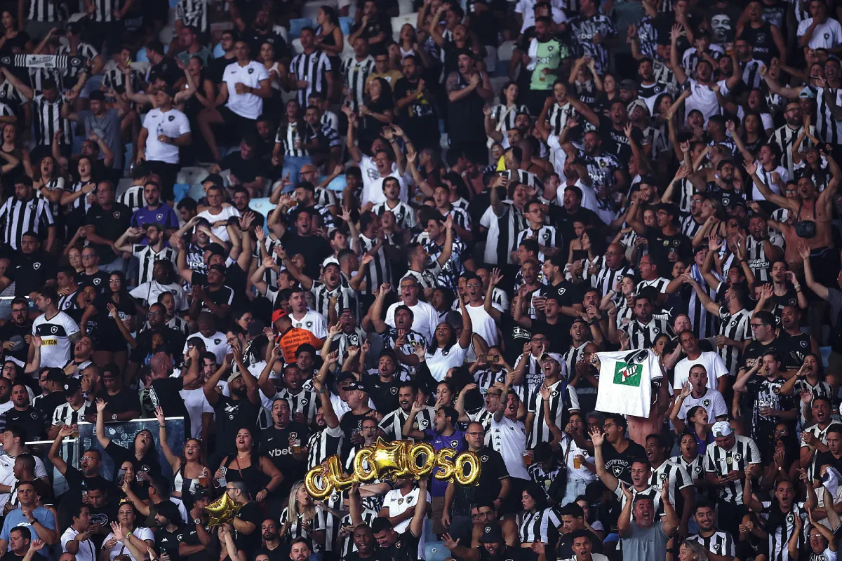 Torcedor alvinegro não quer mais carregar a fama de sofredor e agora faz questão de ter elenco e jogadores à altura da história e tradição do clube, pois novas gerações querem títulos | Vítor Silva/Botafogo