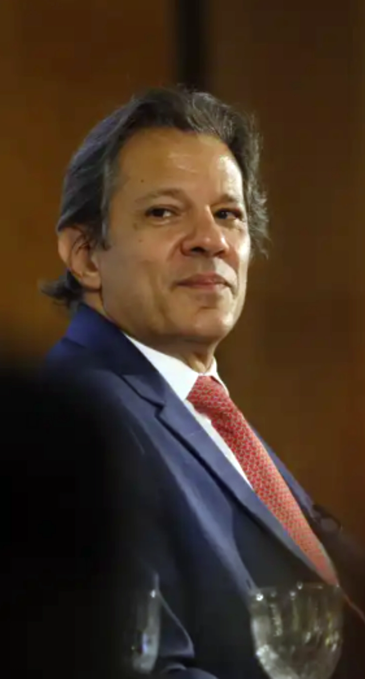 Após reunião no fim de semana com os presidentes da Câmara, Hugo Motta, e do Senado, Davi Alcolumbre, Fernando Haddad promete apresentar nova proposta nesta terça-feira (4) | Paulo Pinto/Agência Brasil