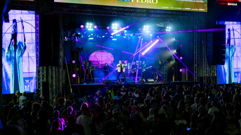 Público lota shows de São João e São Pedro em Maricá