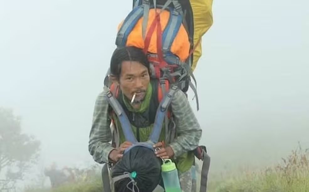 Imagem de Agam durante o resgate no Monte Rinjani