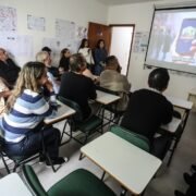 Equipe do BID e gestores de Niterói durante visita técnica ao Morro da Penha