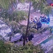 Agentes da Segurança Presente em operação conjunta com a DHNSG durante prisão no Centro de Niterói