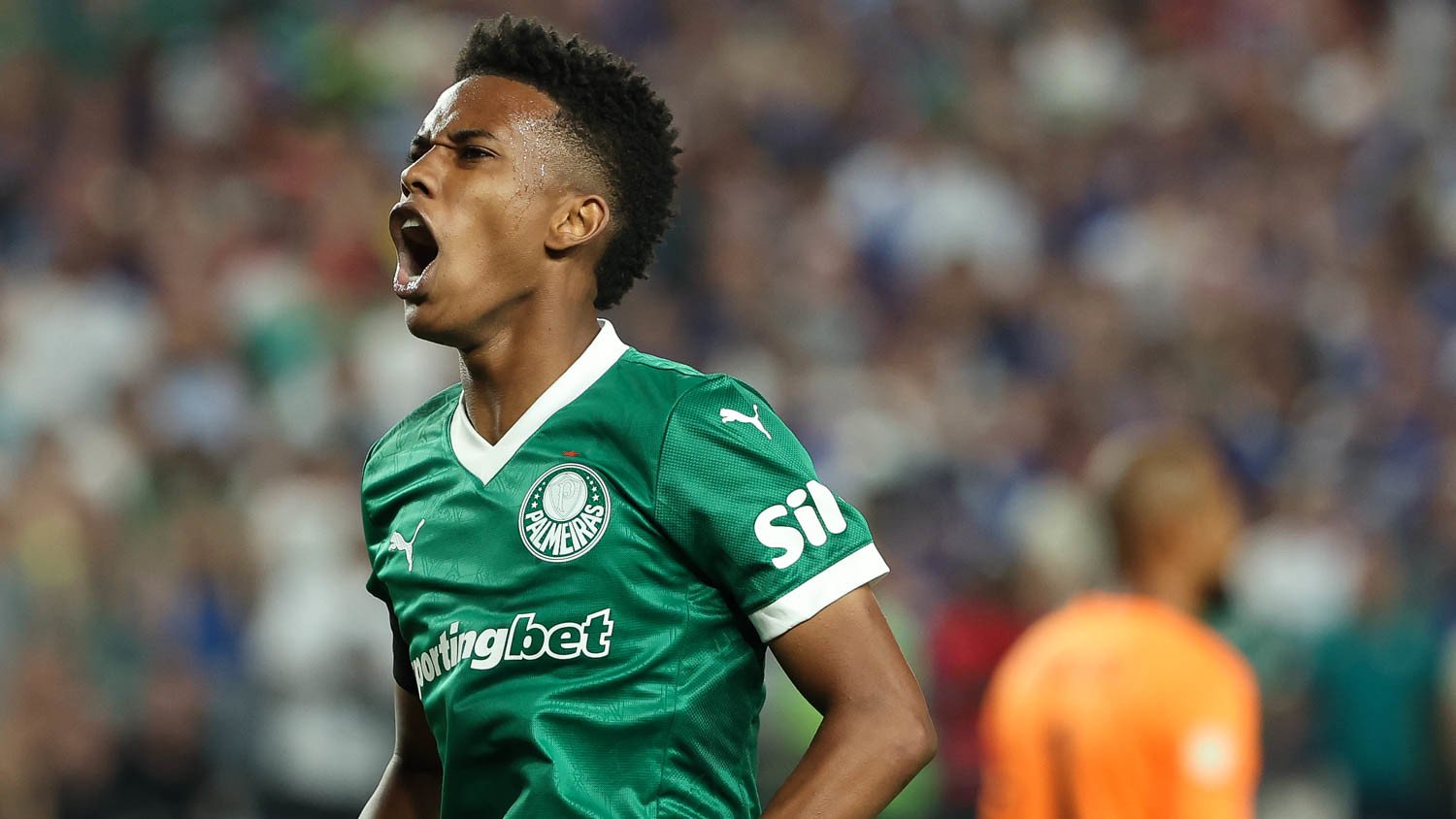 Estêvão marca um golaço em sua despedida do Palmeiras, já mostrando seu potencial aos torcedores do Chelsea, seu novo clube | Cesar Grecco/SEP