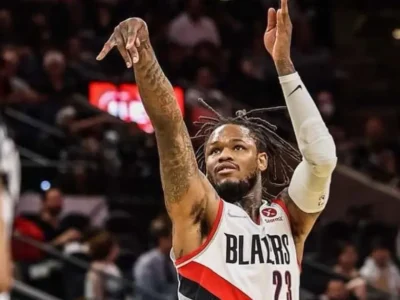 Ben McLemore em quadra durante partida da NBA antes de sua saída da liga