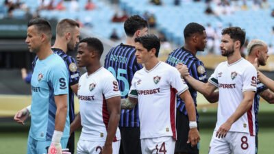 Jogadores do Fluminense treinam antes do confronto contra o Al-Hilal pelo Mundial