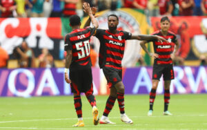 Gerson deixa Flamengo e assina com o Zenit por R$ 160 milhões