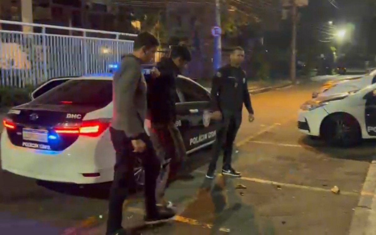 Polícia realiza prisão de suspeito de homicídio qualificado em Curicica, Rio de Janeiro