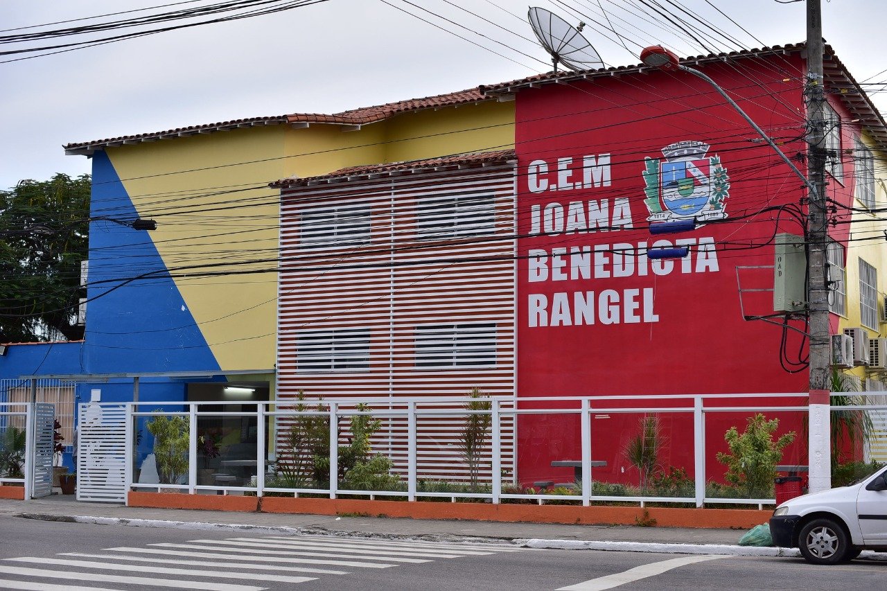 Maricá: menina de 12 anos sofre estupro de enfermeiro na Escola Municipal Joana Benedicto Rangel. Polícia e Ministério Público investigam
