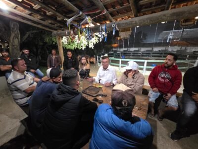 Reunião da Prefeitura com o Clube do Cavalo no Rancho 49