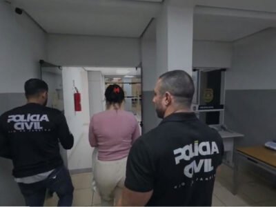 Policiais civis durante operação contra consórcio entre CV e PCC no Rio e São Paulo