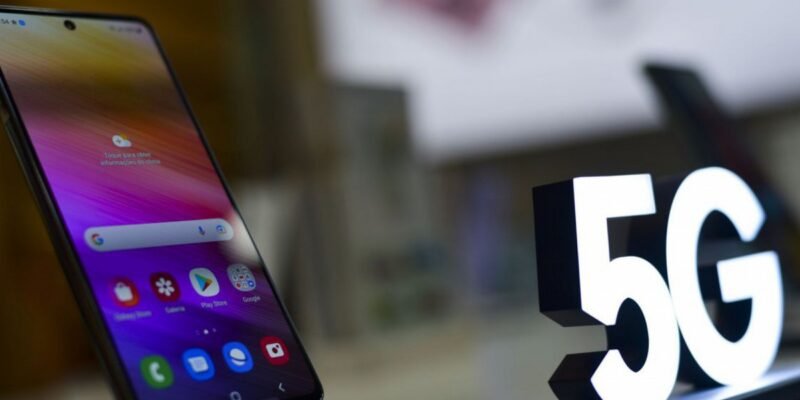 Antena de 5G instalada em cidade brasileira