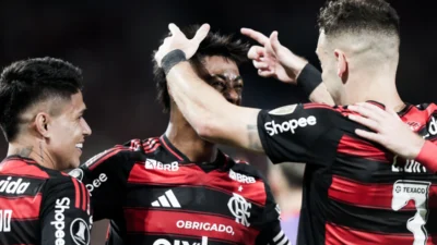 Bruno Henrique comemora gol que garantiu vitória do Flamengo no jogo de ida das oitavas de final da Libertadores 2025 contra o Internacional pelo placar de  1 a 0 no Maracanã | Gilvan de Souza/Flamengo