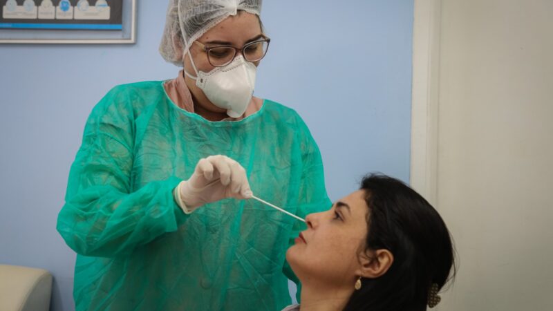 Profissionais de saúde de Itaboraí participam de curso sobre coleta com Swab Nasofaríngeo no Laboratório Municipal
