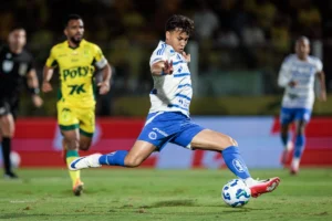 Kaio Jorge abriu o placar logo no início do jogo para o Cruzeiro, mas o Mirassol chegou ao empate com Negueba, mantendo o time paulista invicto em casa no Brasileirão