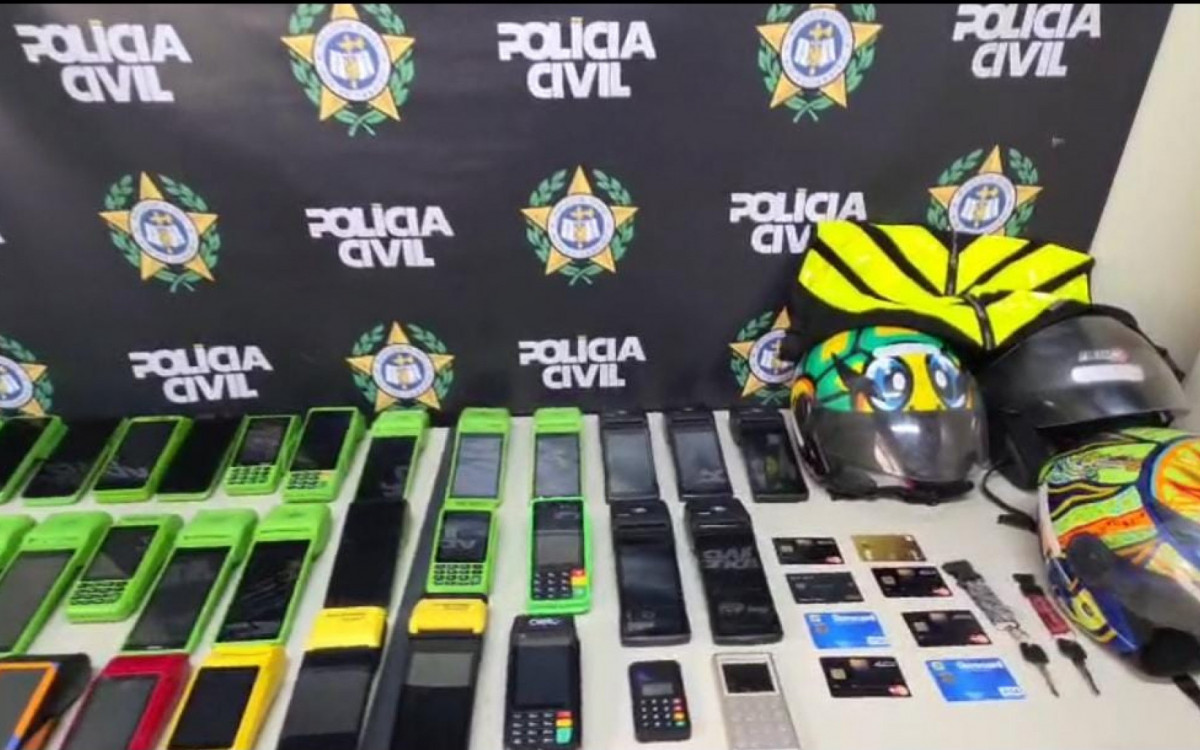 Máquinas de cartão apreendidas em operação contra golpe de exames no Vidigal