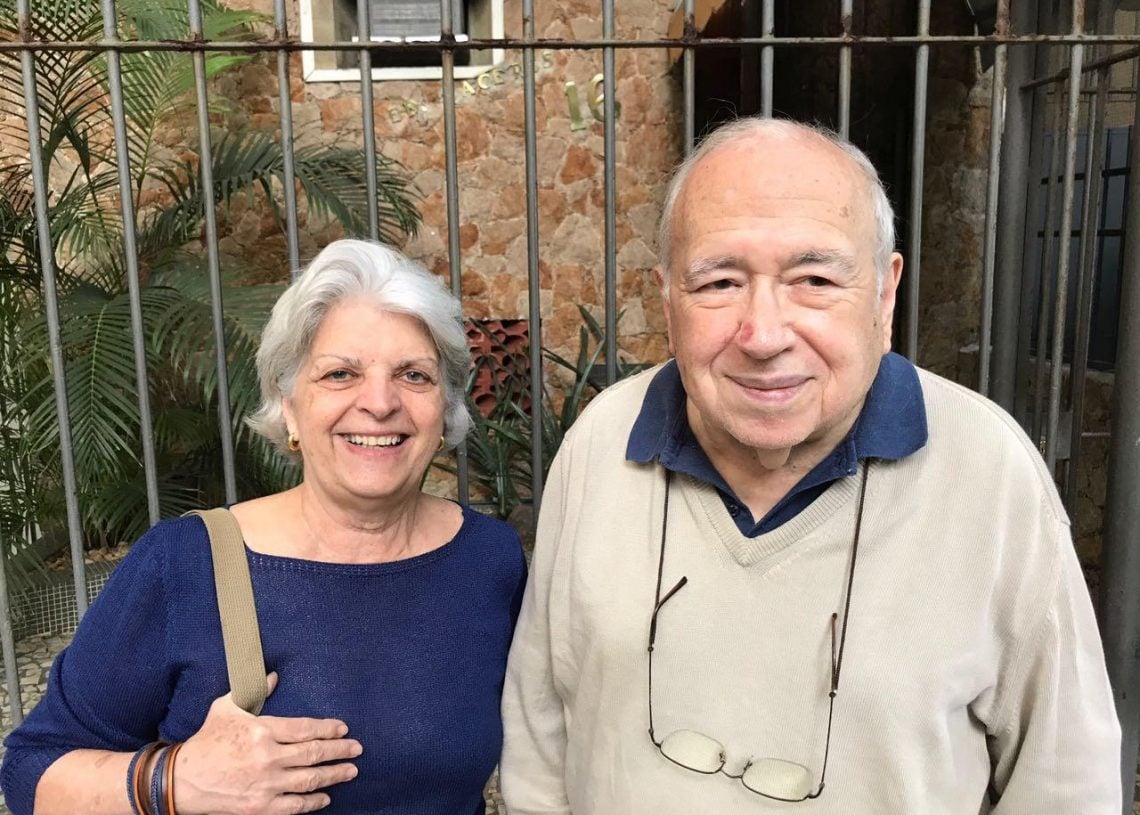 Luis Fernando Verissimo e a esposa Lucia