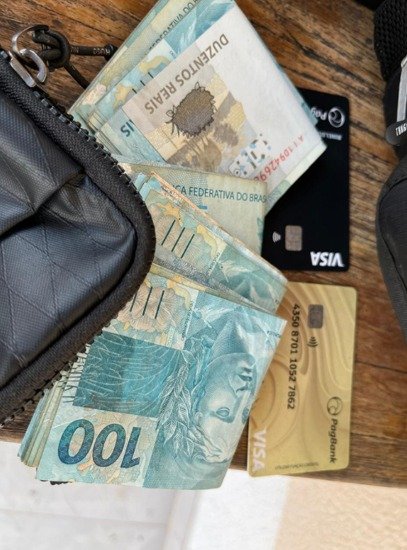 Casal 171 que vivia de fraudes e aplicação de golpes usava airbnb de luxo no Rio de Janeiro como esconderijo, mas a casa caiu | Divulgação/PF
