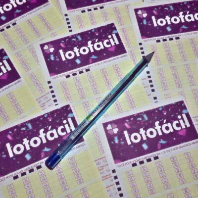 Concurso 3522 da Lotofácil: resultado do sorteio ao vivo, dezenas e premiação de R$ 1,8 milhão de sábado, 25/10