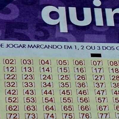 Imagem de volante da Quina, para reportagem sobre o concurso 6858 da loteria: resultado do sorteio ao vivo, dezenas e premiação de terça-feira, 21/10 - prêmio está acumulado em R$ 12 milhões
