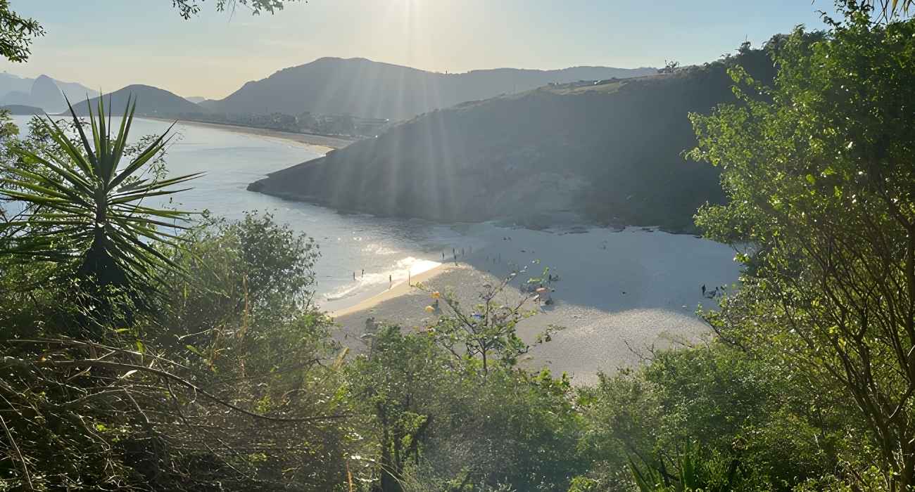 Praia do Sossego recebe Bandeira Azul 2025