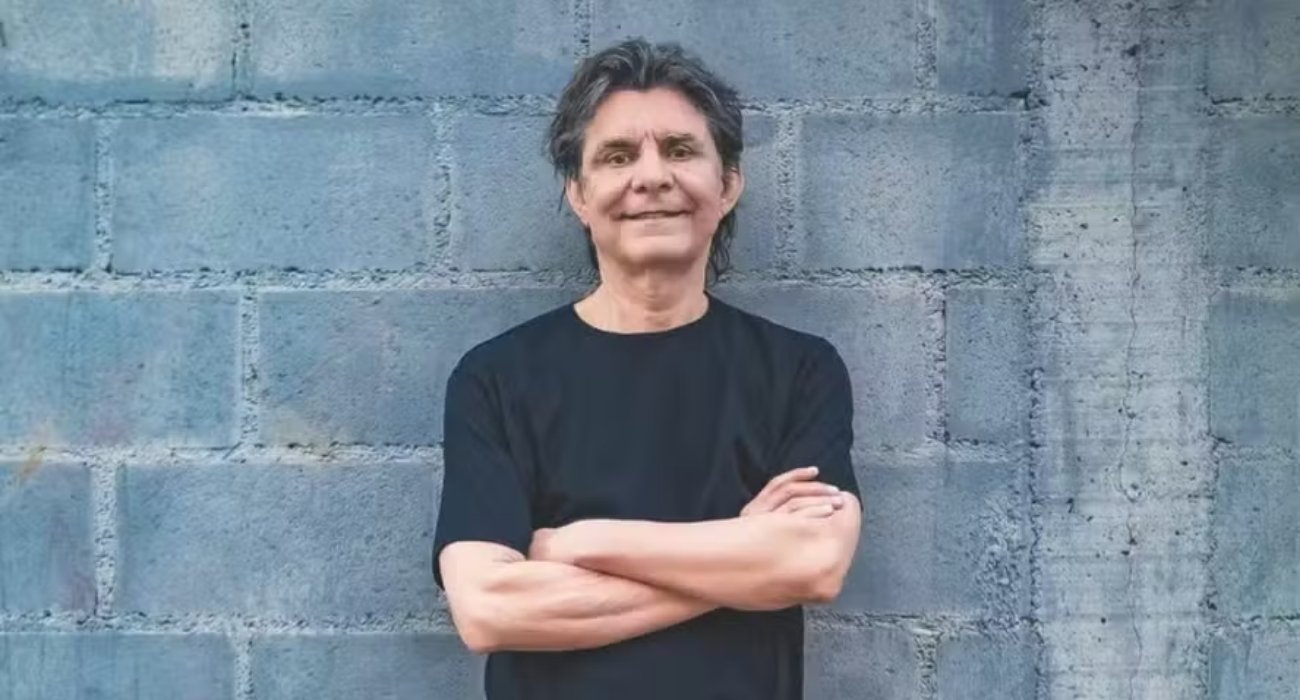 cantor e compositor Lô Borges durante apresentação em Belo Horizonte