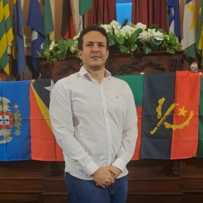 O professor e artista Leonardo Alonso, novo colunista da Folha do Leste