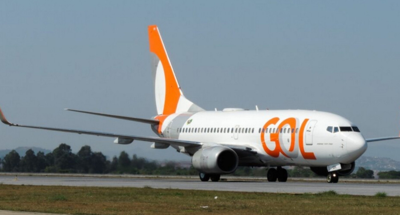 Equipe médica do aeroporto de Confins presta atendimento após pouso alternado de aeronave da Gol