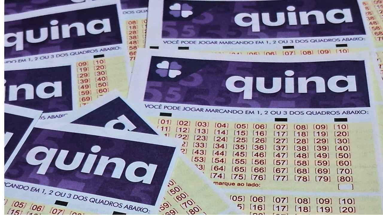 Resultado da Quina agora: números sorteados no concurso 6878, premiação, dezenas e apostas ganhadoras desta quinta-feira, 13/11