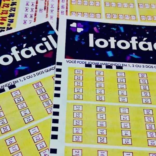Resultado da Lotofácil agora: números sorteados no concurso 3580, premiação, dezenas e apostas ganhadoras de terça-feira, 06/01/2026
