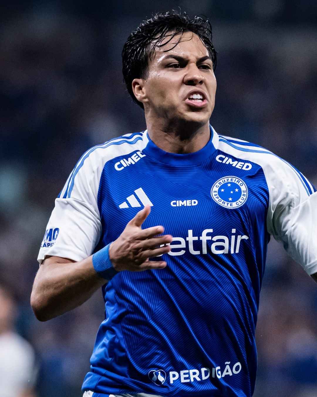 Kaio Jorge em ação pelo Cruzeiro no Brasileirão https://folhadoleste.com.br/flamengo-insiste-kaio-jorge-cruzeiro/